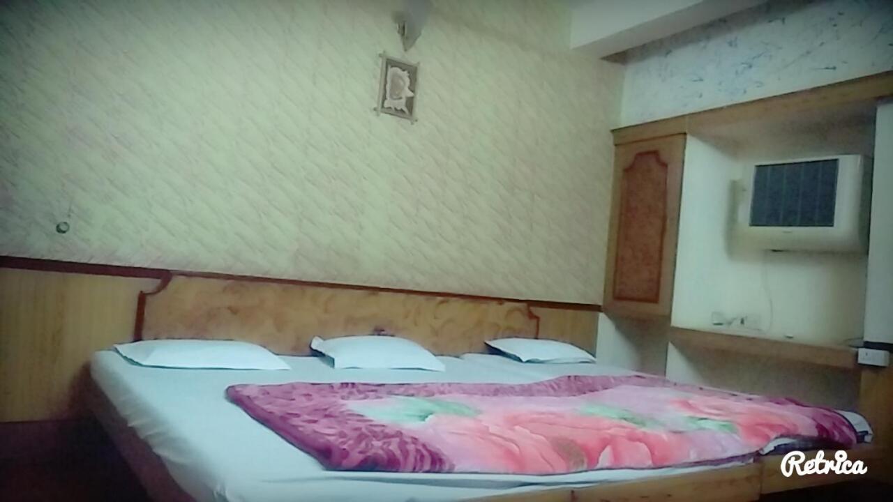 New Crown Hotel Indaur Kültér fotó